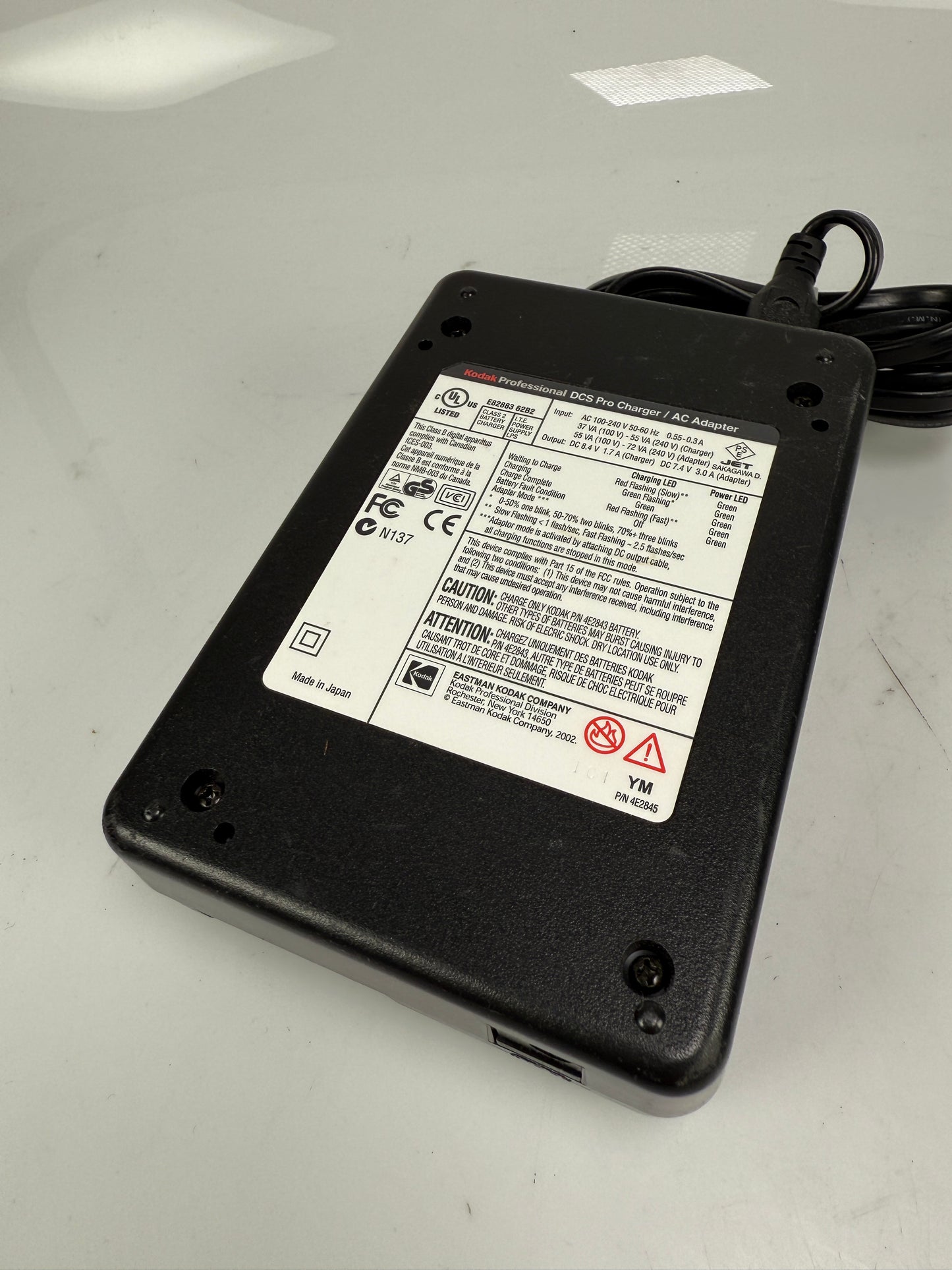 Kodak Professional DCS Pro 14n AC Adapter & Battery Charger w/ Charging Cable