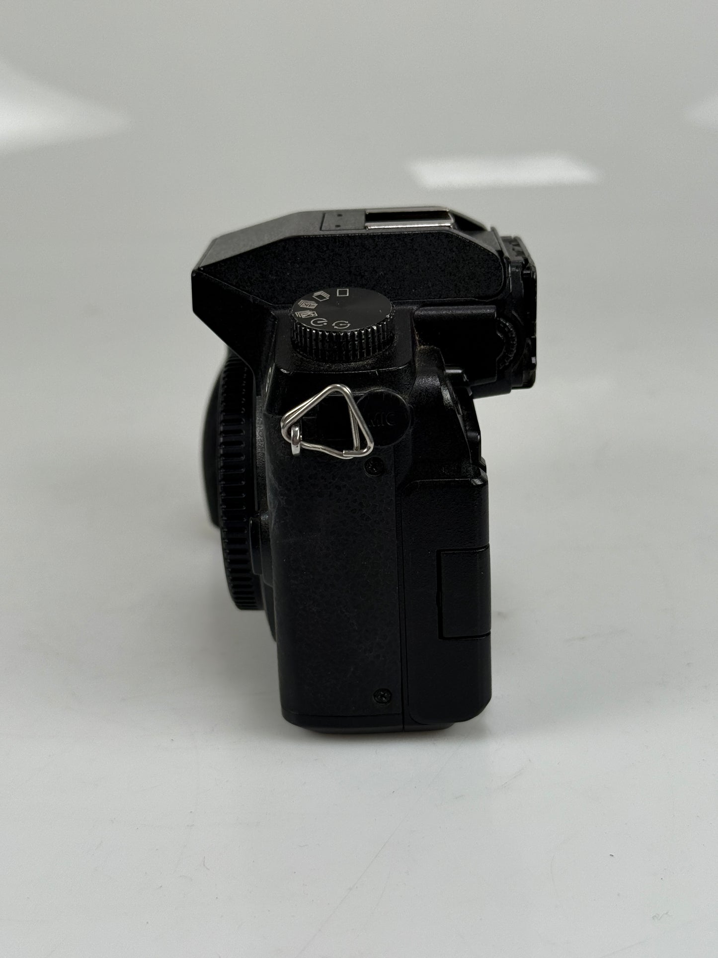 Panasonic Lumix DMC-G7 16MP Mirrorless MFT Digital Camera Body