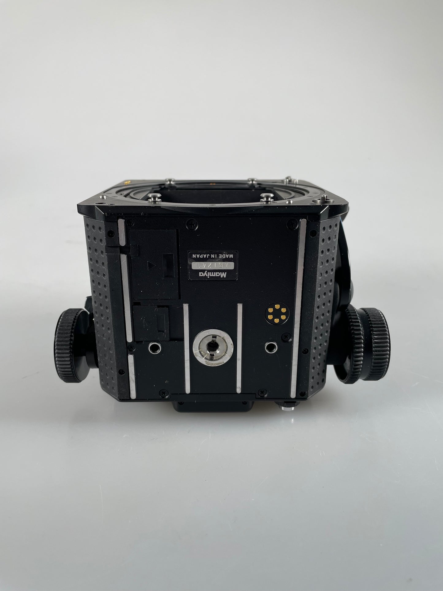 Mamiya RZ67 Pro II body medium format camera w/ waist level finder