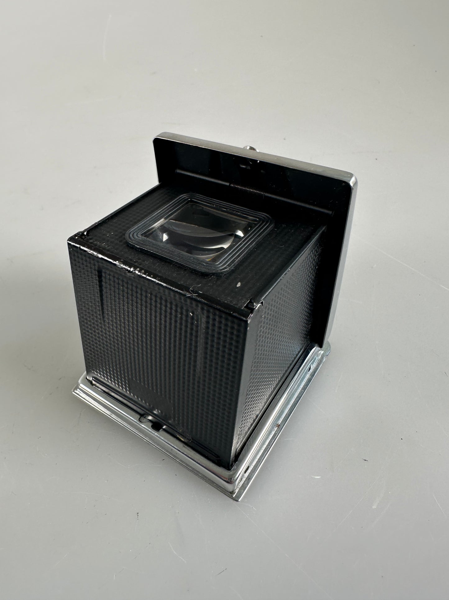 HASSELBLAD chrome waist level finder early