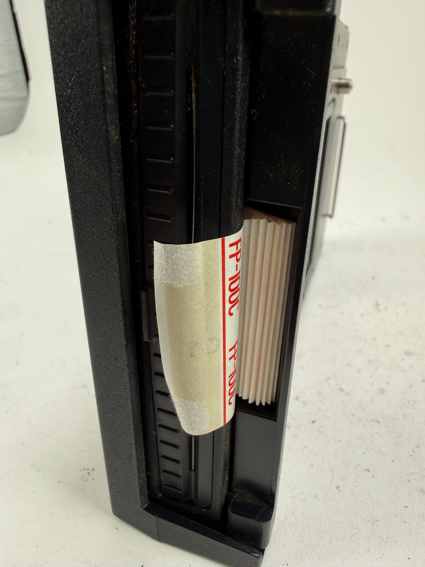 Hasselblad for V System Polaroid 100 Instant Film Back w/ Fuji FP-100C film