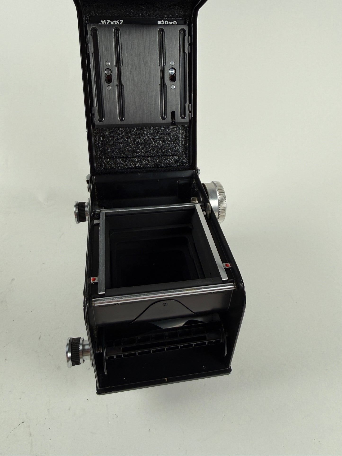 Rolleicord V TLR Camera Xenar 75mm f3.5 Lens Medium Format Camera