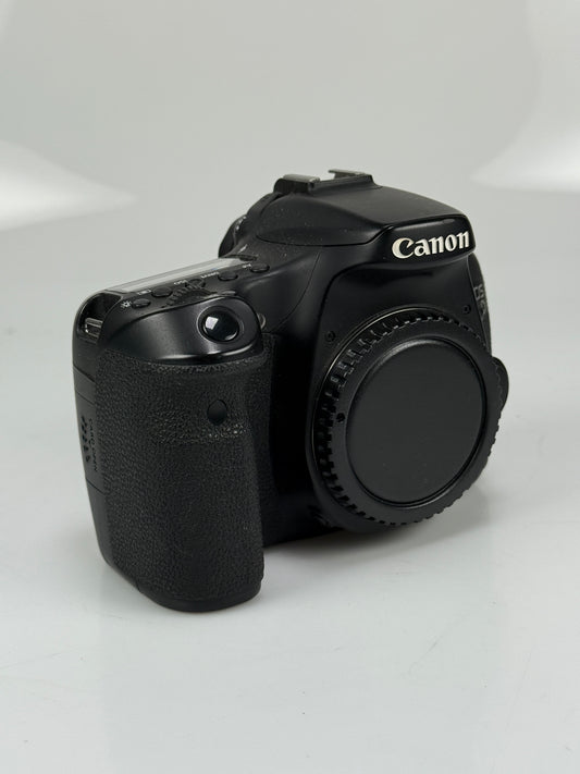 Canon EOS 70D Digital SLR 20.2MP Camera Body