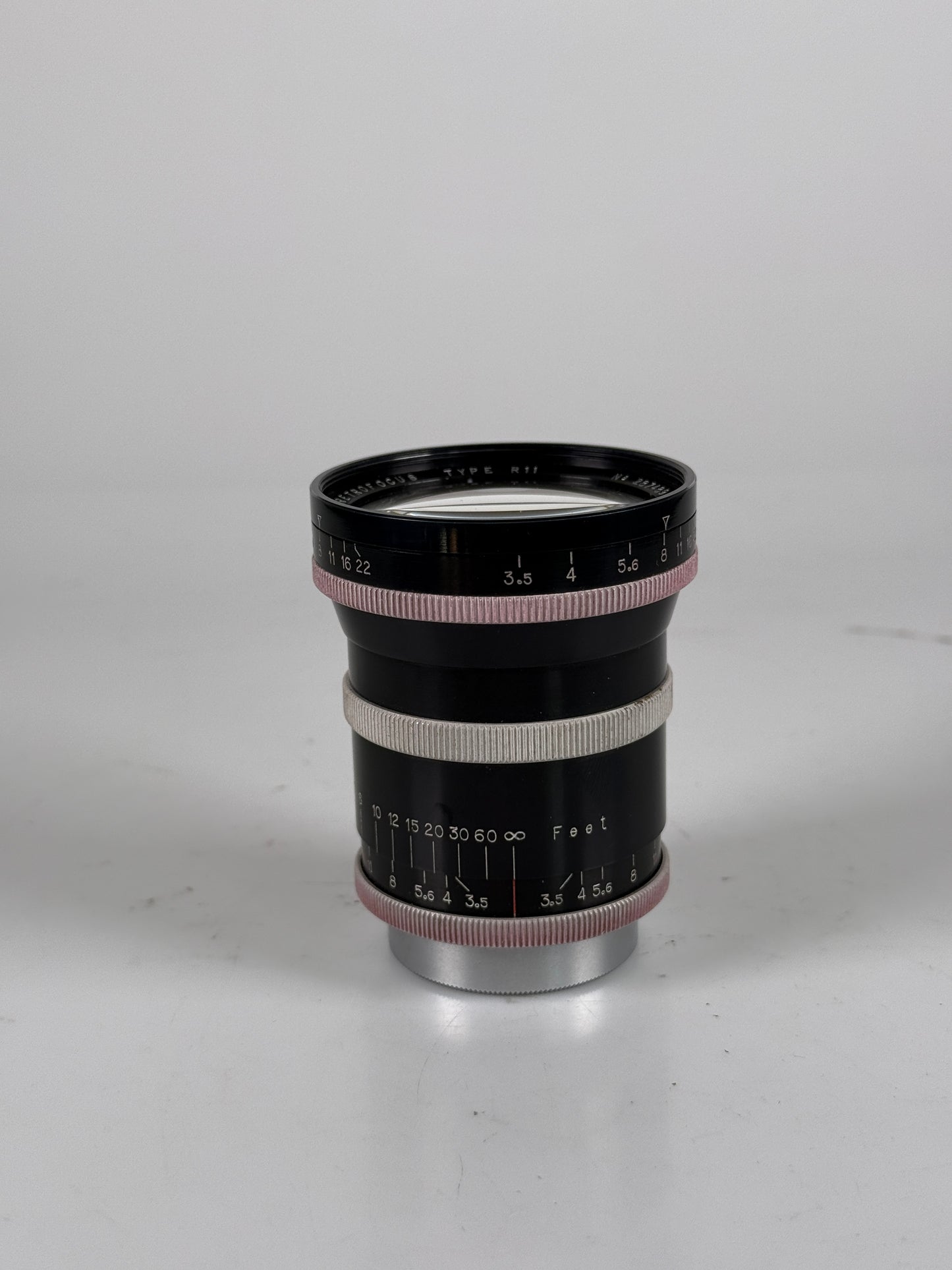 Angenieux 28mm F3.5 Leica LTM screwmount Lens RARE