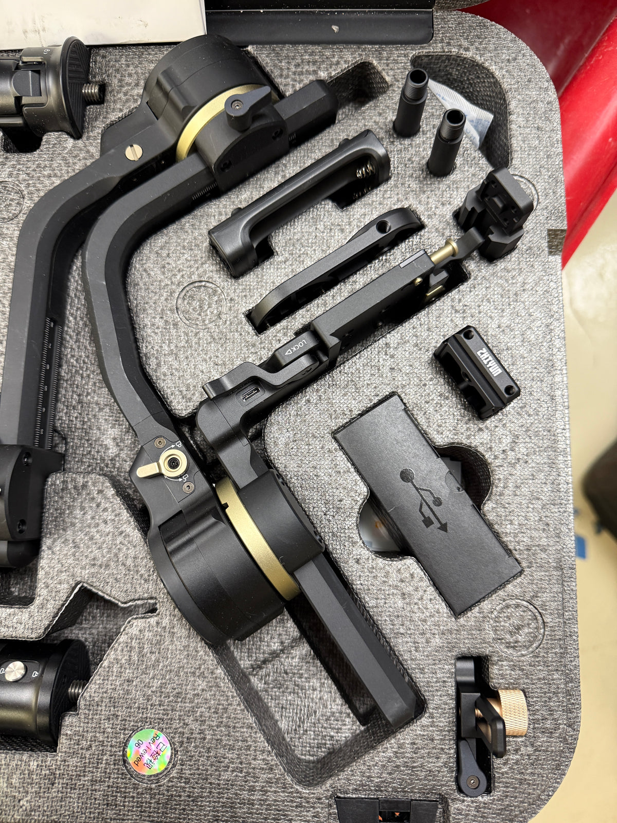 ZHIYUN Crane 3S PRO 3-Axis Handheld Gimbal Stabilizer for DSLR Cinema Cameras