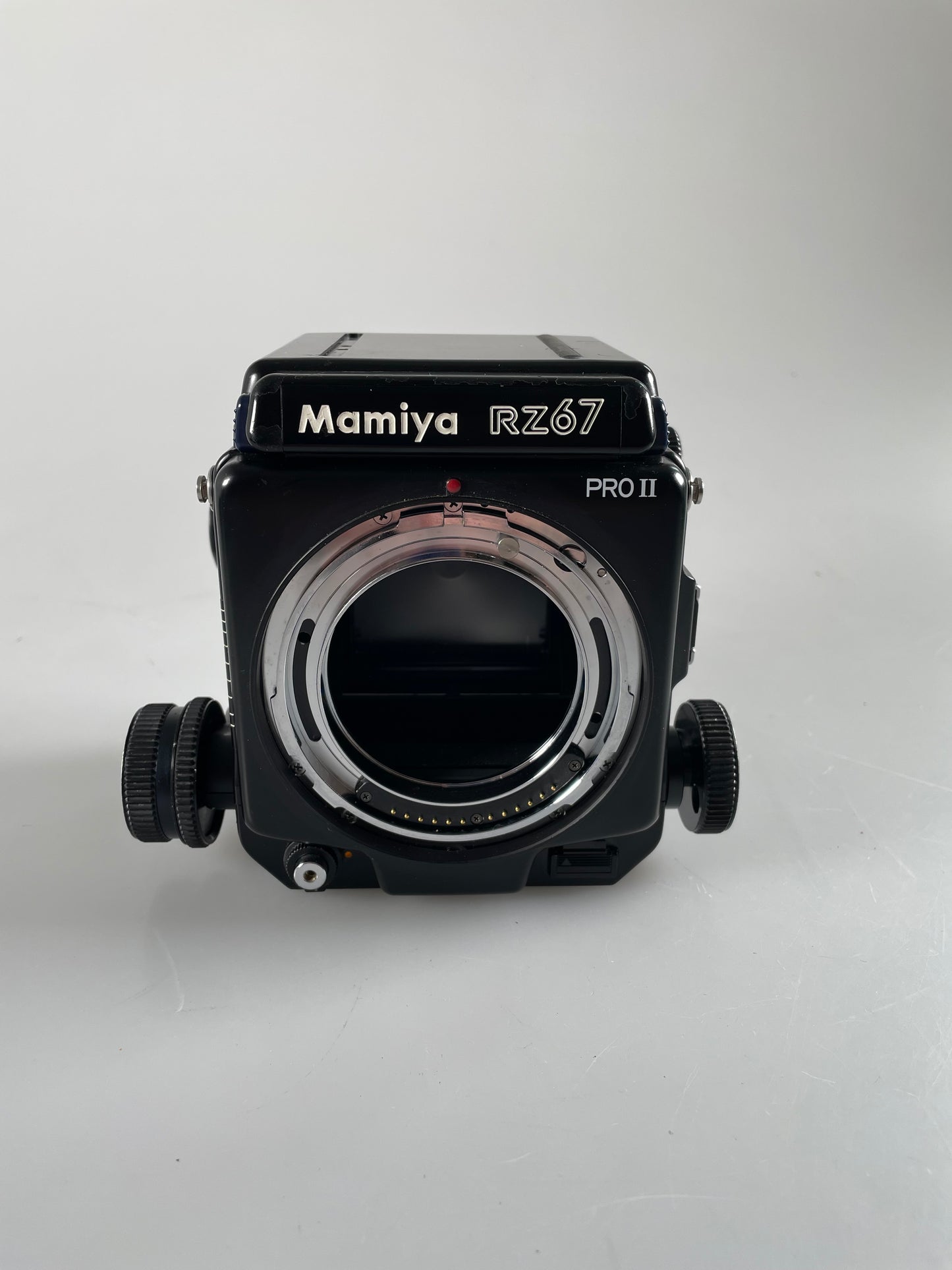 Mamiya RZ67 Pro II body medium format camera w/ waist level finder