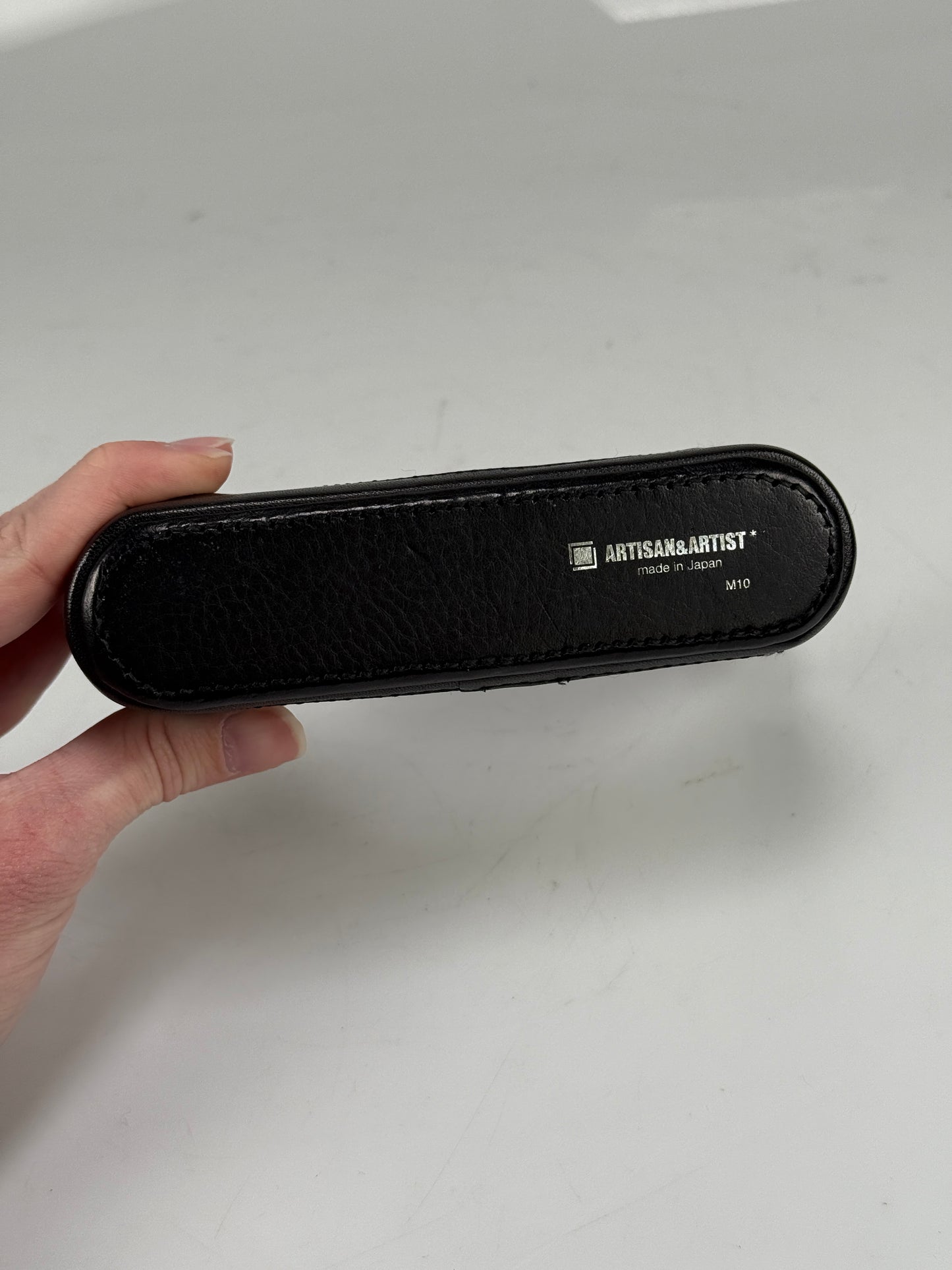 Artisan & Artist LMB-M10 Black Leather Half Case - For Leica M10