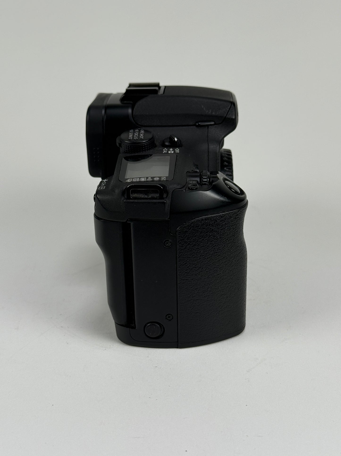 Canon EOS ELAN 7NE 35mm AF Film Camera body