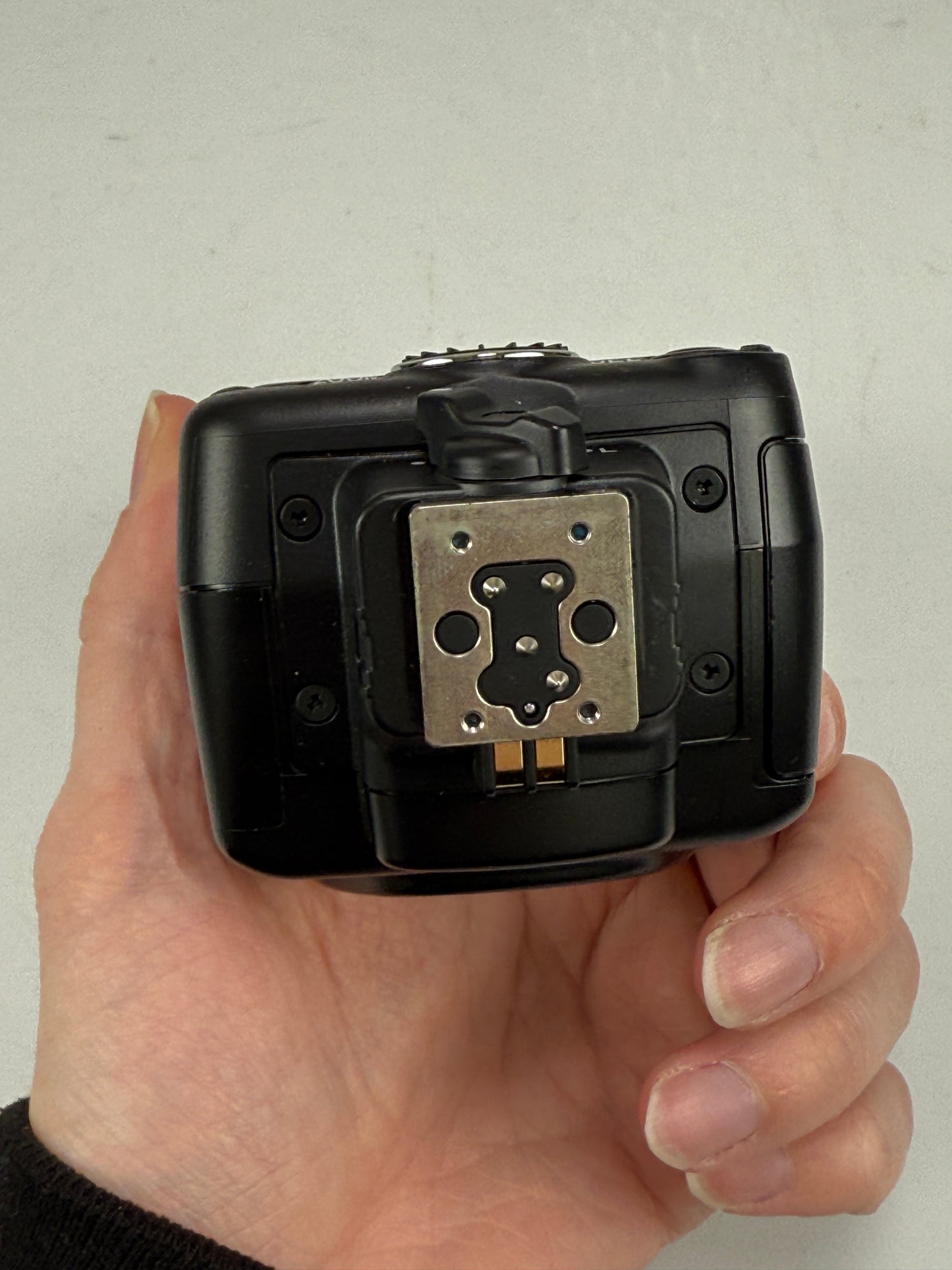 Nikon SB-700 Speedlight Shoe Mount Flash SB700