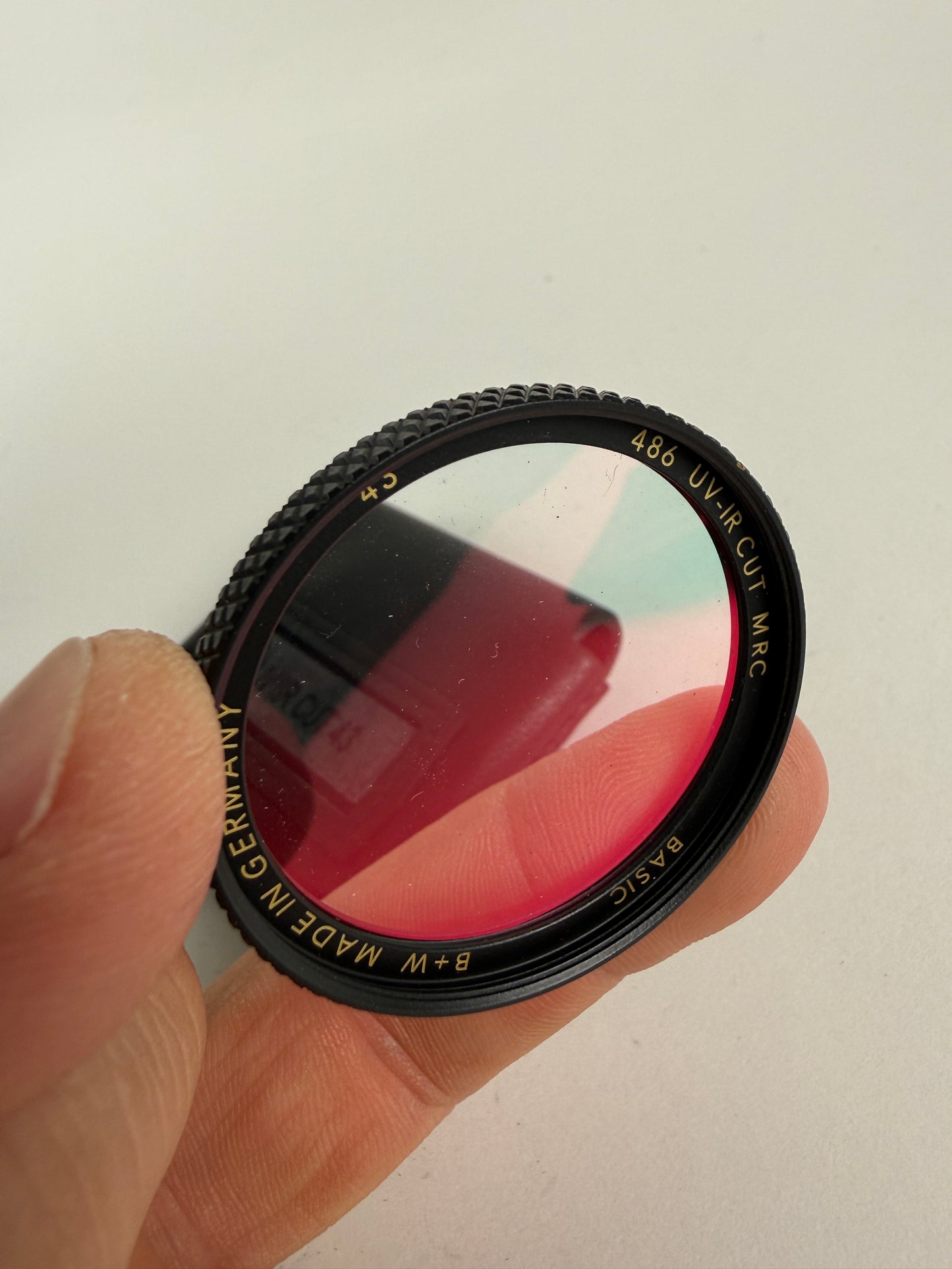 B+W UV-IR Cut #486 MRC Basic Filter (43mm)