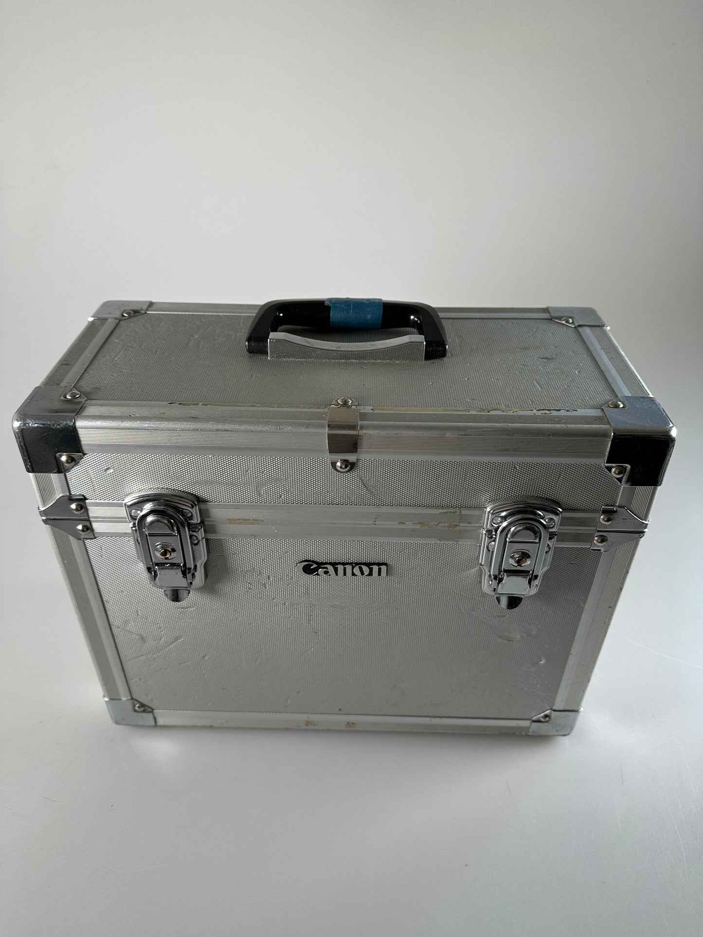 Canon Aluminum Hard Case HC-4000