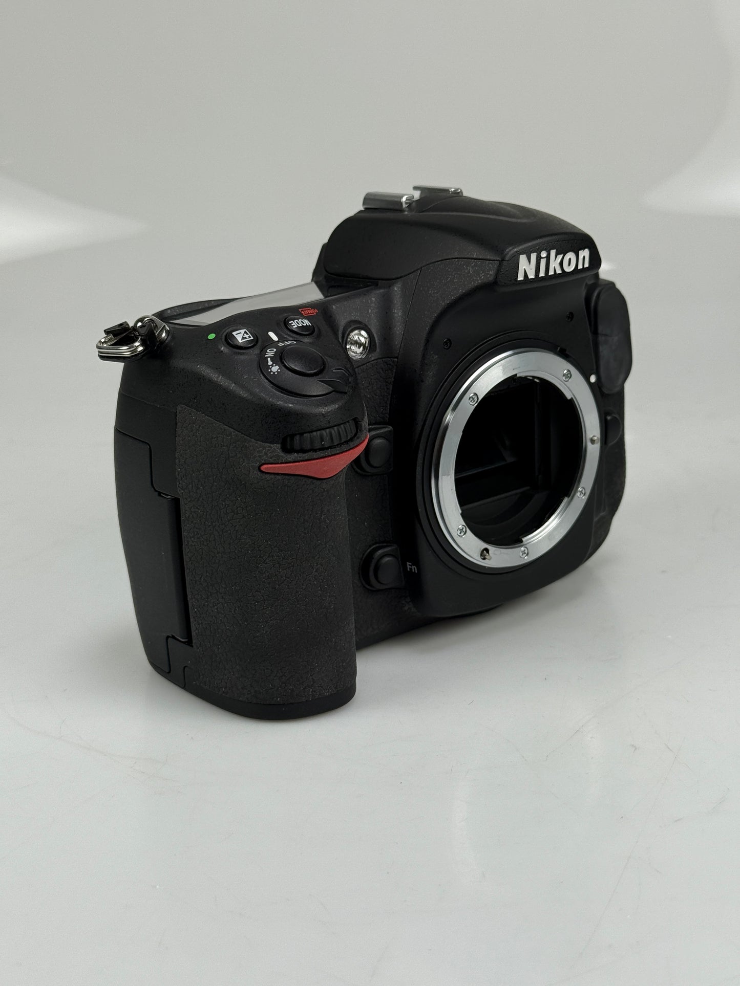 Nikon D300 12.3MP Digital SLR Camera Body SC: 1659