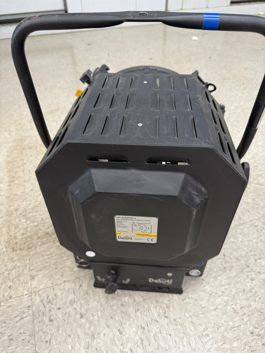 DeSisti LED Leonardo 10 LED Fresnel Eco Friendly Light