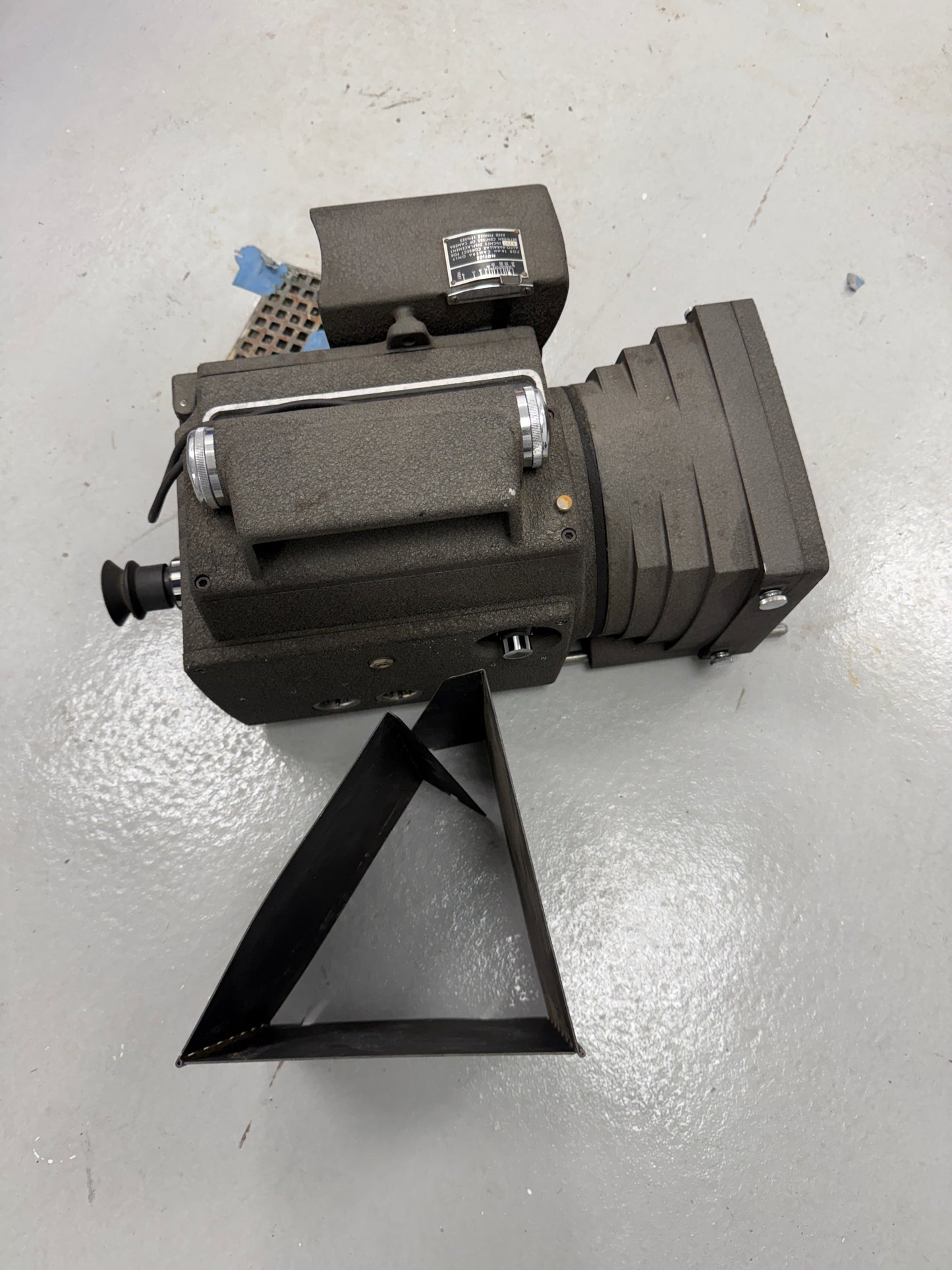 BACH Auricon CM-74 Cinema Sound Camera w/parralax viewfinder