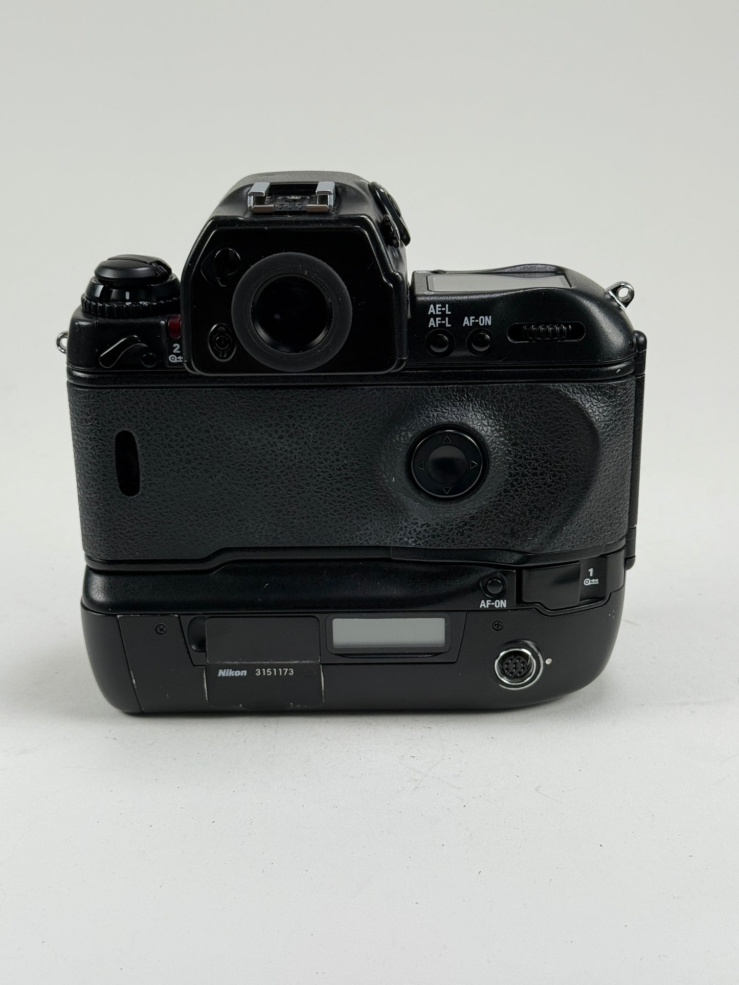 Nikon F5 35mm SLR Film Camera Body
