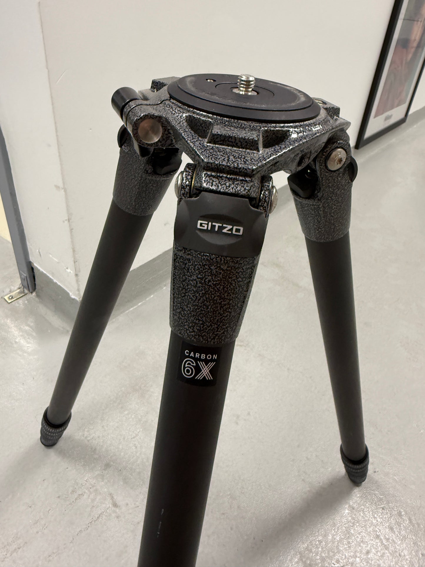 Gitzo GT3532LS Systematic Carbon Fiber Tripod Series 3 Long 3-Section