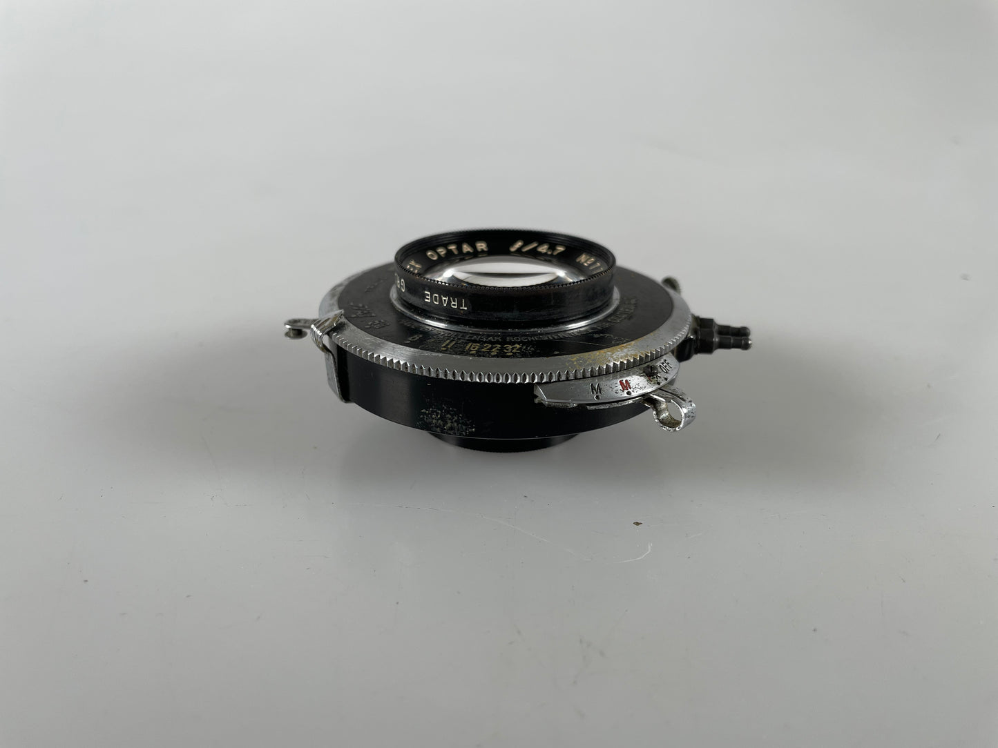 Graflex Optar 135mm f4.7 large format lens in shutter