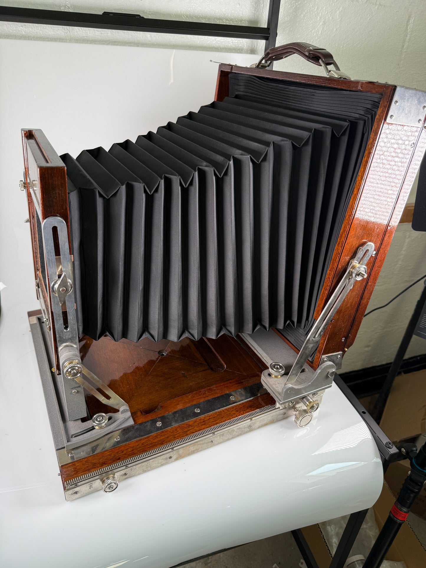 Rare Deardorff 11x14 large format wooden camera V11