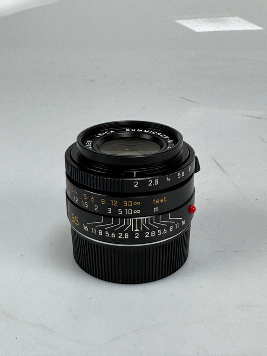 Leica 35mm f2 ASPH Summicron-M Black Lens