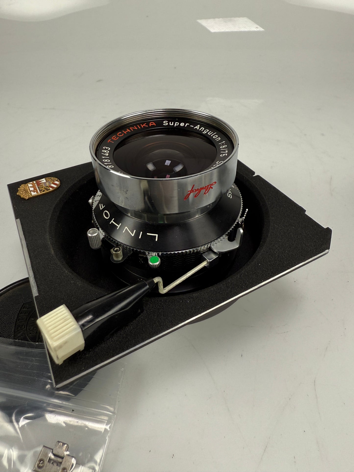 Linhof select Schneider Super Angulon 75mm f8 Large format lens, with cam RARE
