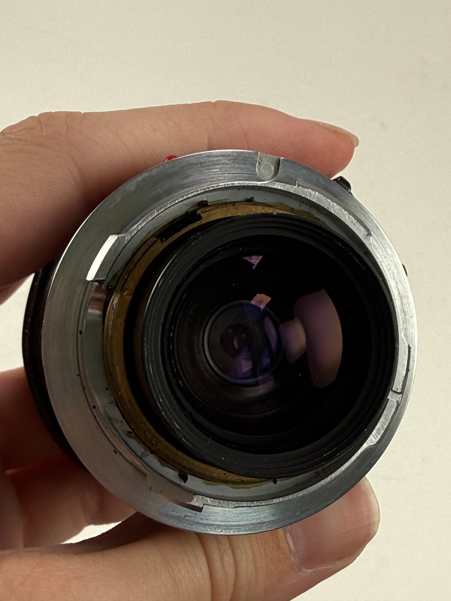 Leica 28mm f2.8 Elmarit V1 9 Element Lens Infinity Lock w/ caps