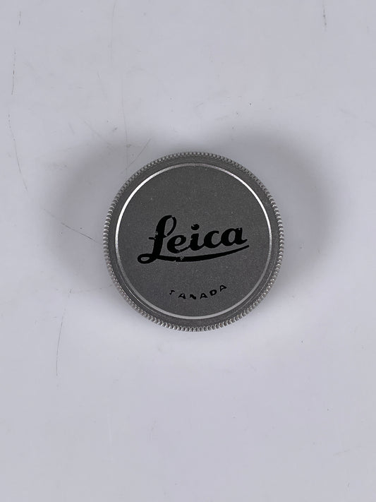 Leica screw in front lens cap for E39 marked Canada