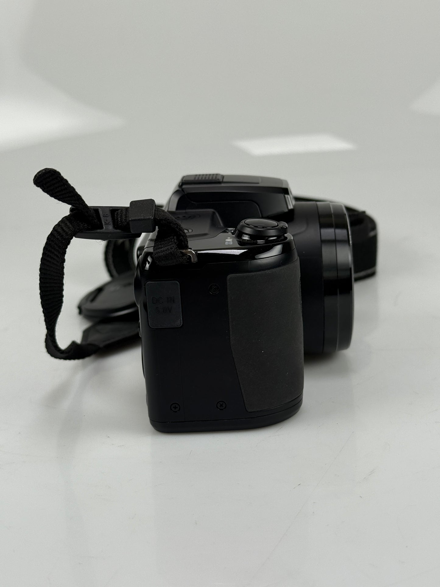 Nikon COOLPIX L105 12.1MP Digital Camera - Black