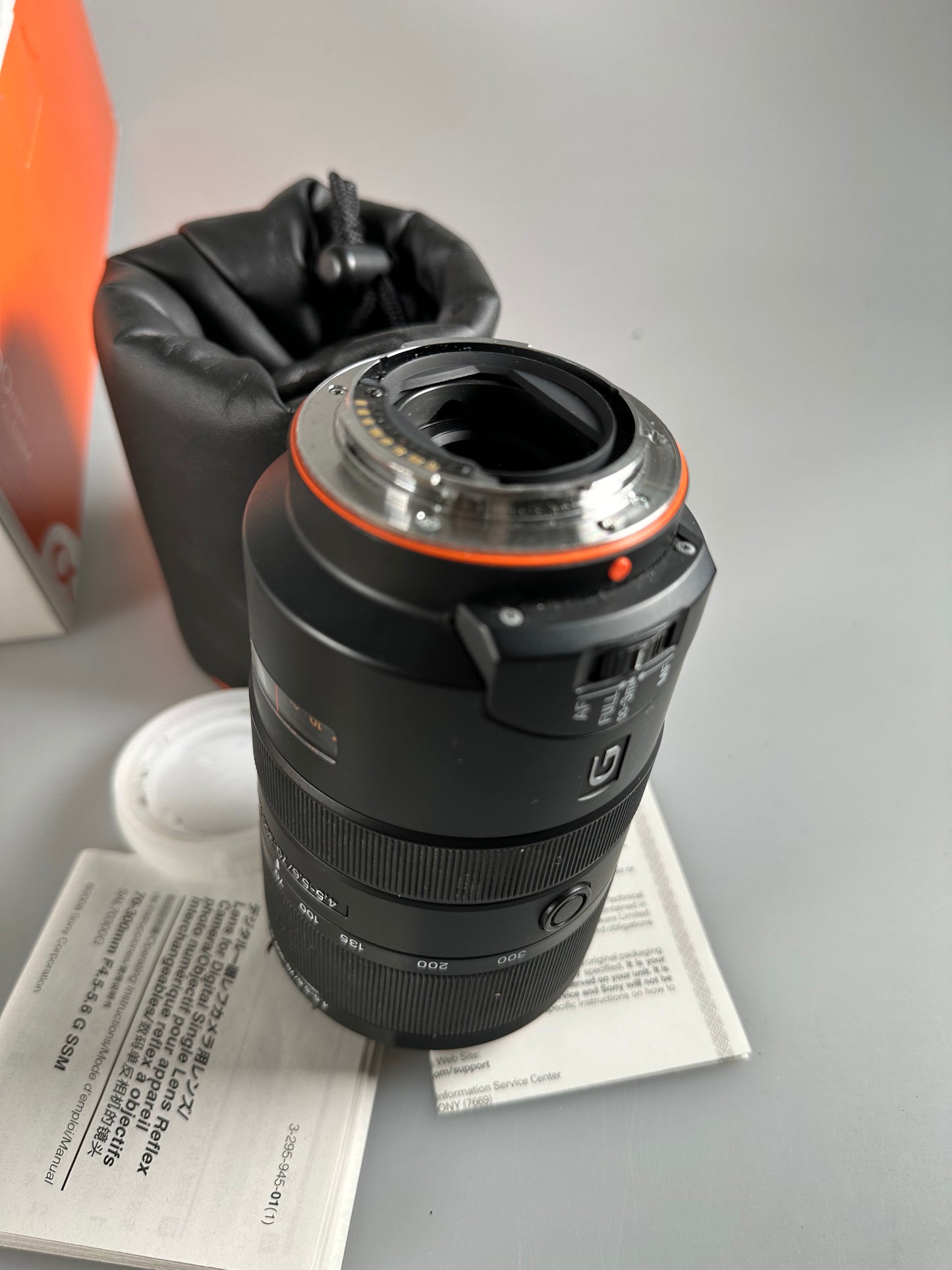 Sony A 70-300mm F4.5-5.6 G SSM Alpha Mount Autofocus Telephoto