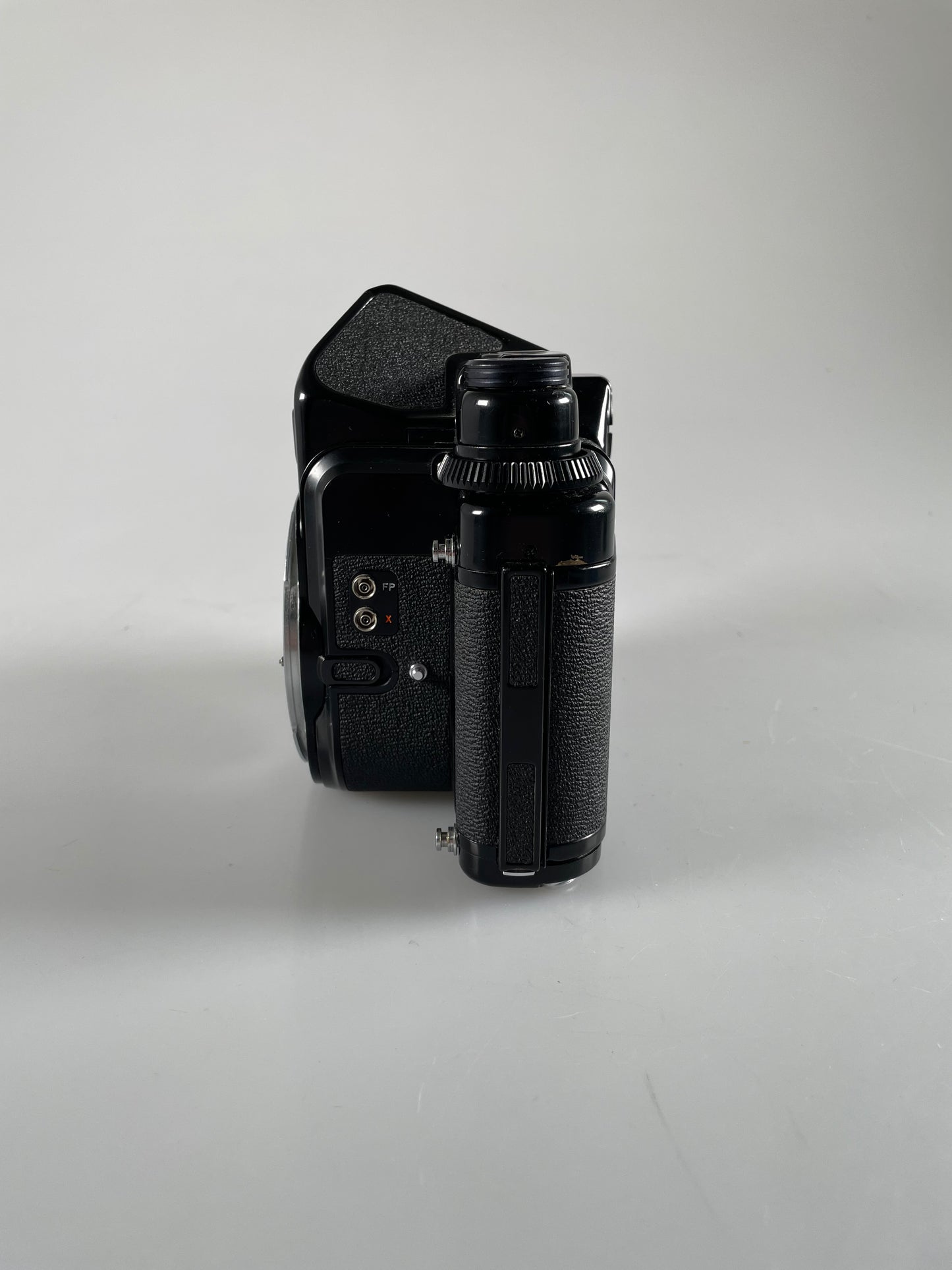 Pentax 67 6x7 Mirror Up MLU Body with metered prism