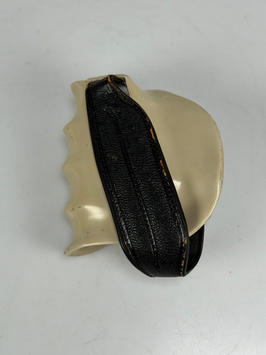 Linhof Anatomical Hand Grip Black 4x5 for Technika 45 with shutter cable