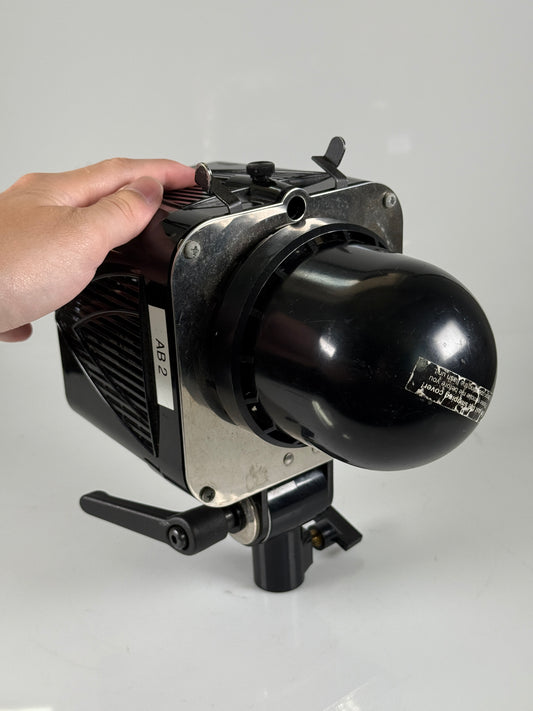 Paul C Buff Alien Bees B400 Flash Strobe
