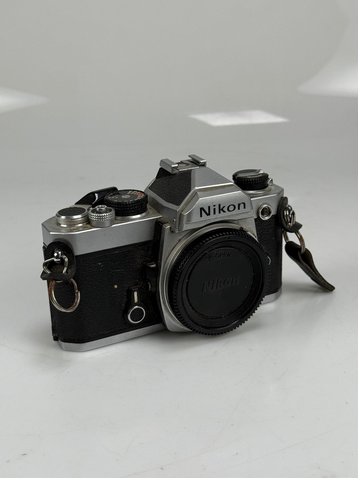 Nikon FM 35mm SLR Film Camera Chrome Body