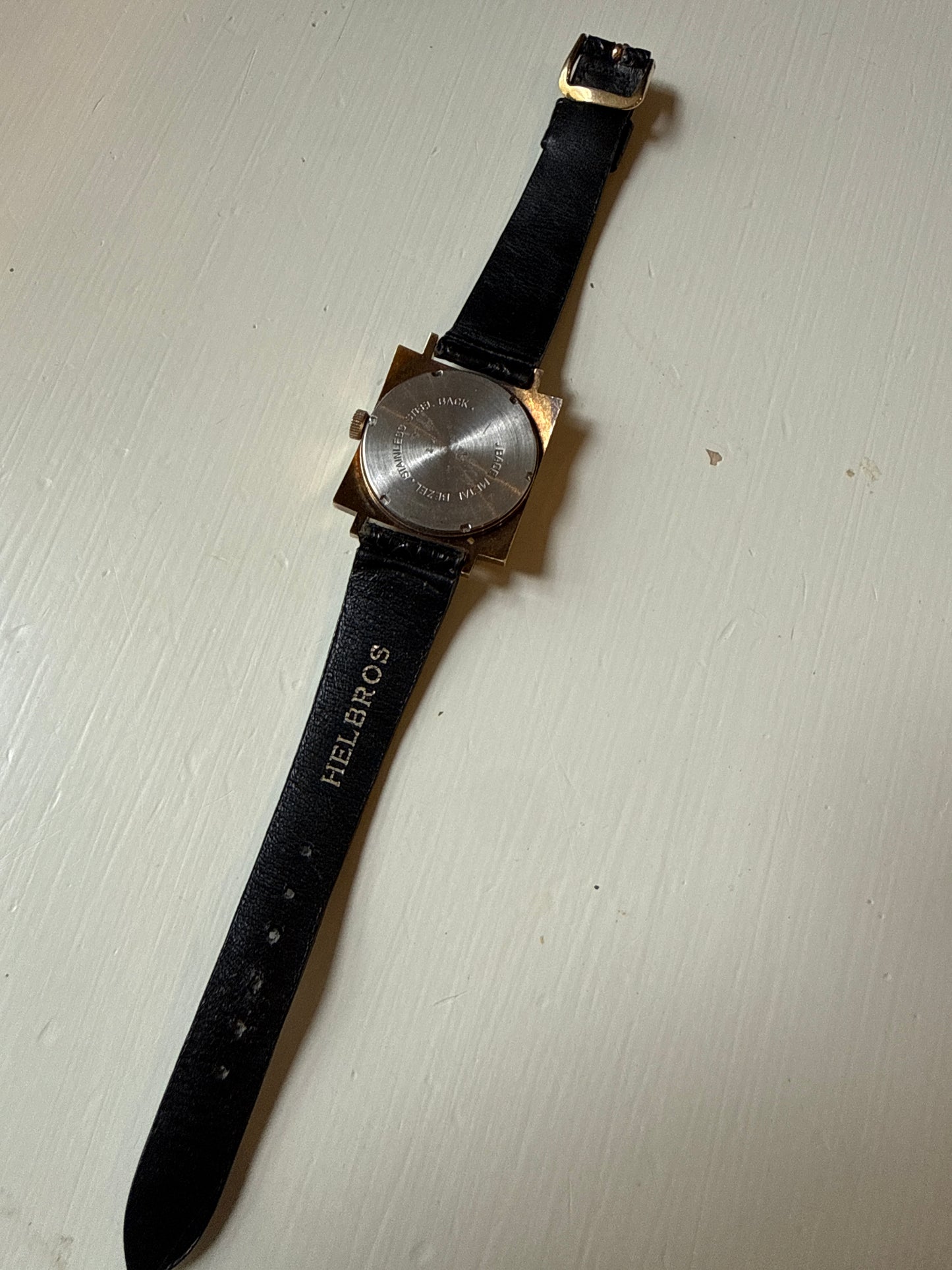 Vintage Helbros Invincible Date 17 Jewel Gold Sunburst Dial & Case Men’s Watch