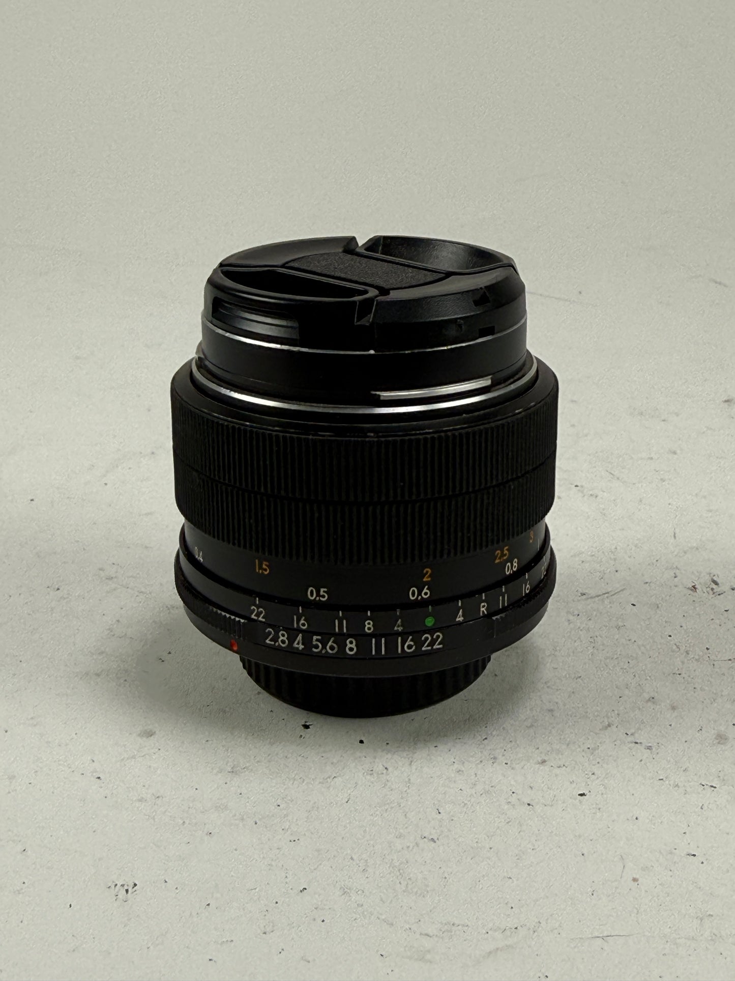 Topcon RE Auto-Topcor 28mm f2.8 Black Lens