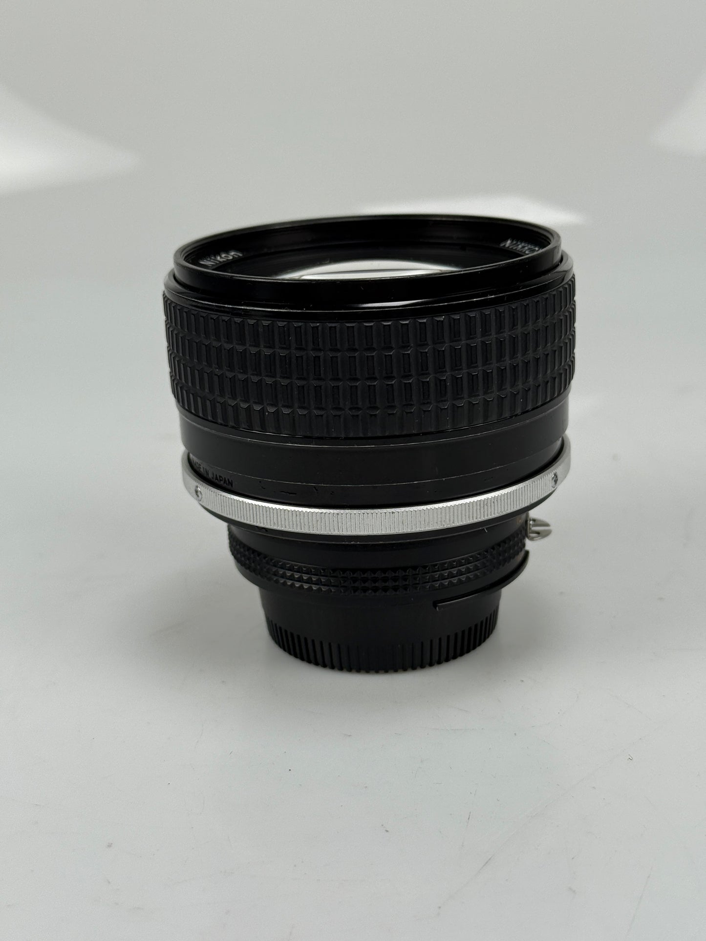 Nikon Nikkor Ais 85mm f1.4 Lens Prime SLR
