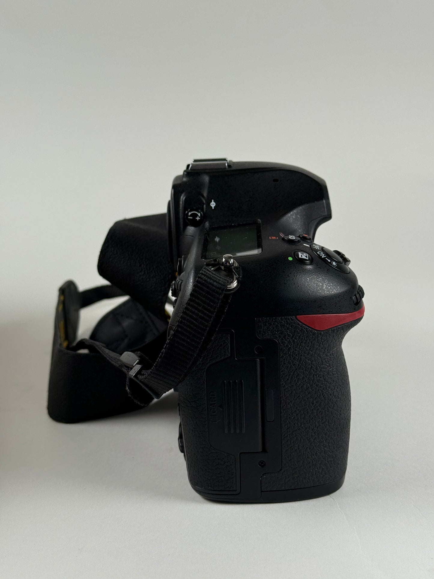 Nikon D850 Full Frame Digital camera body