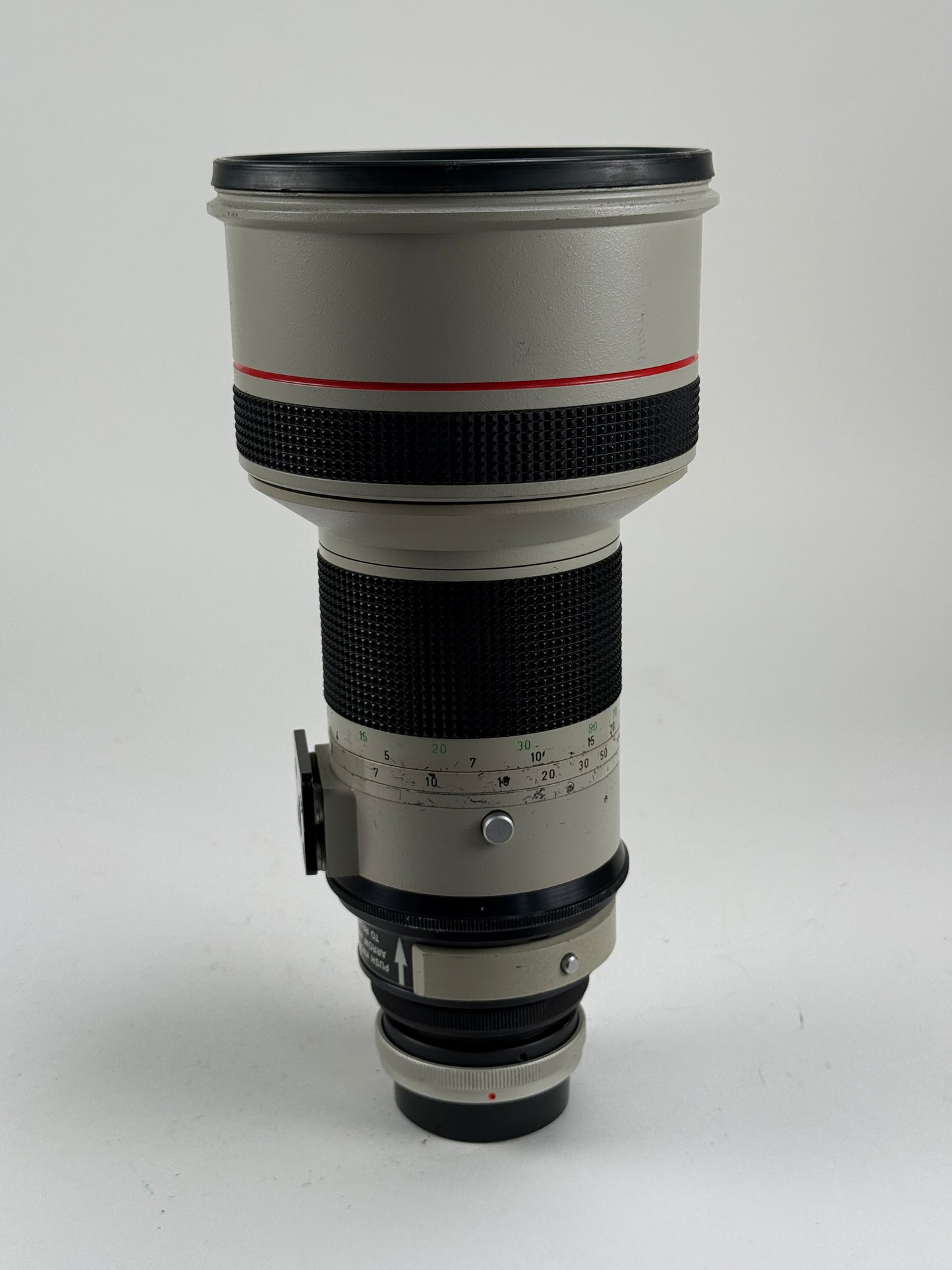 Canon FD 300mm f2.8 L Telephoto lens