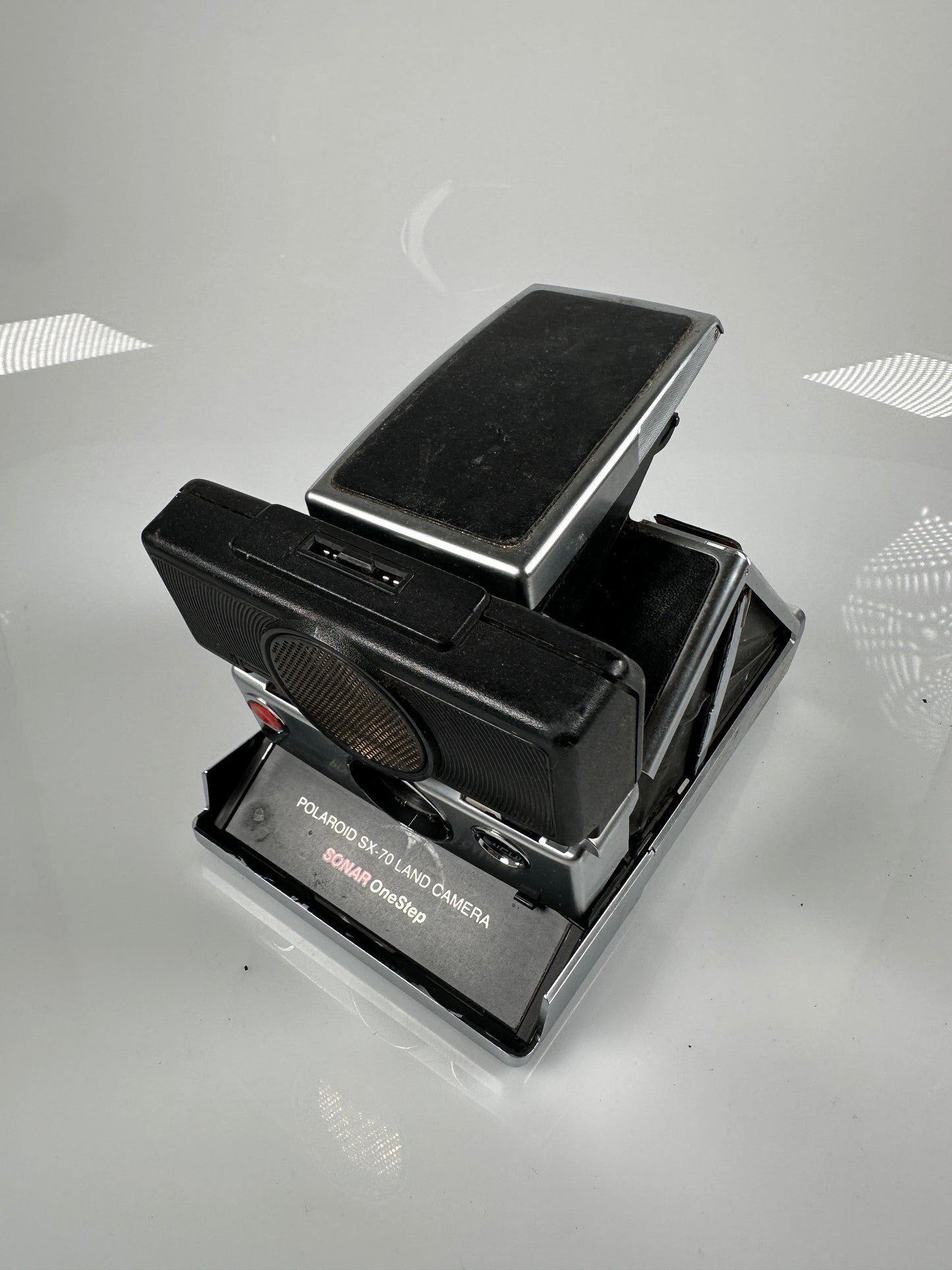 Polaroid SX-70 Sonar One Step Land Camera Folding