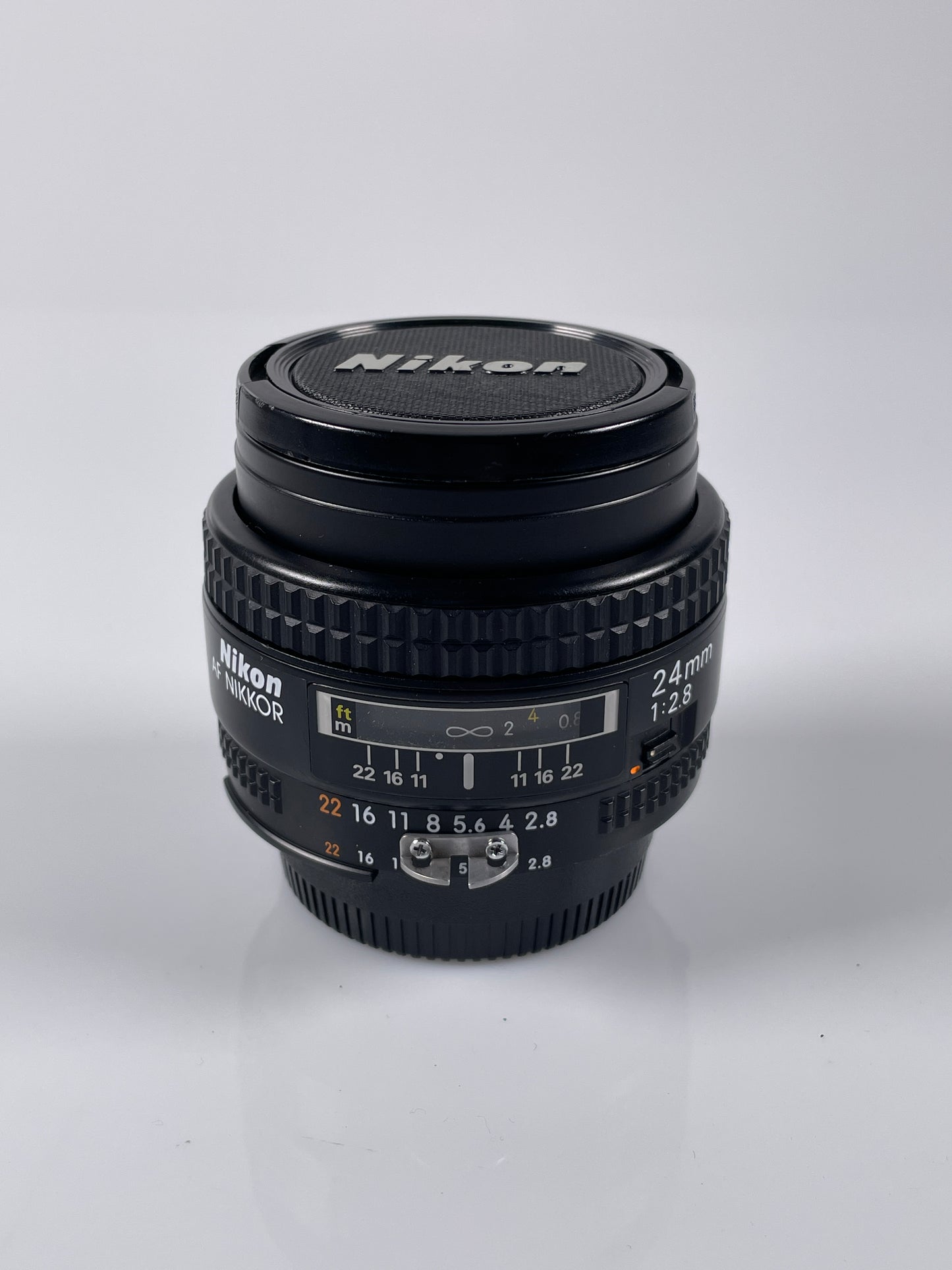 Nikon Nikkor AF 24mm f2.8 Lens