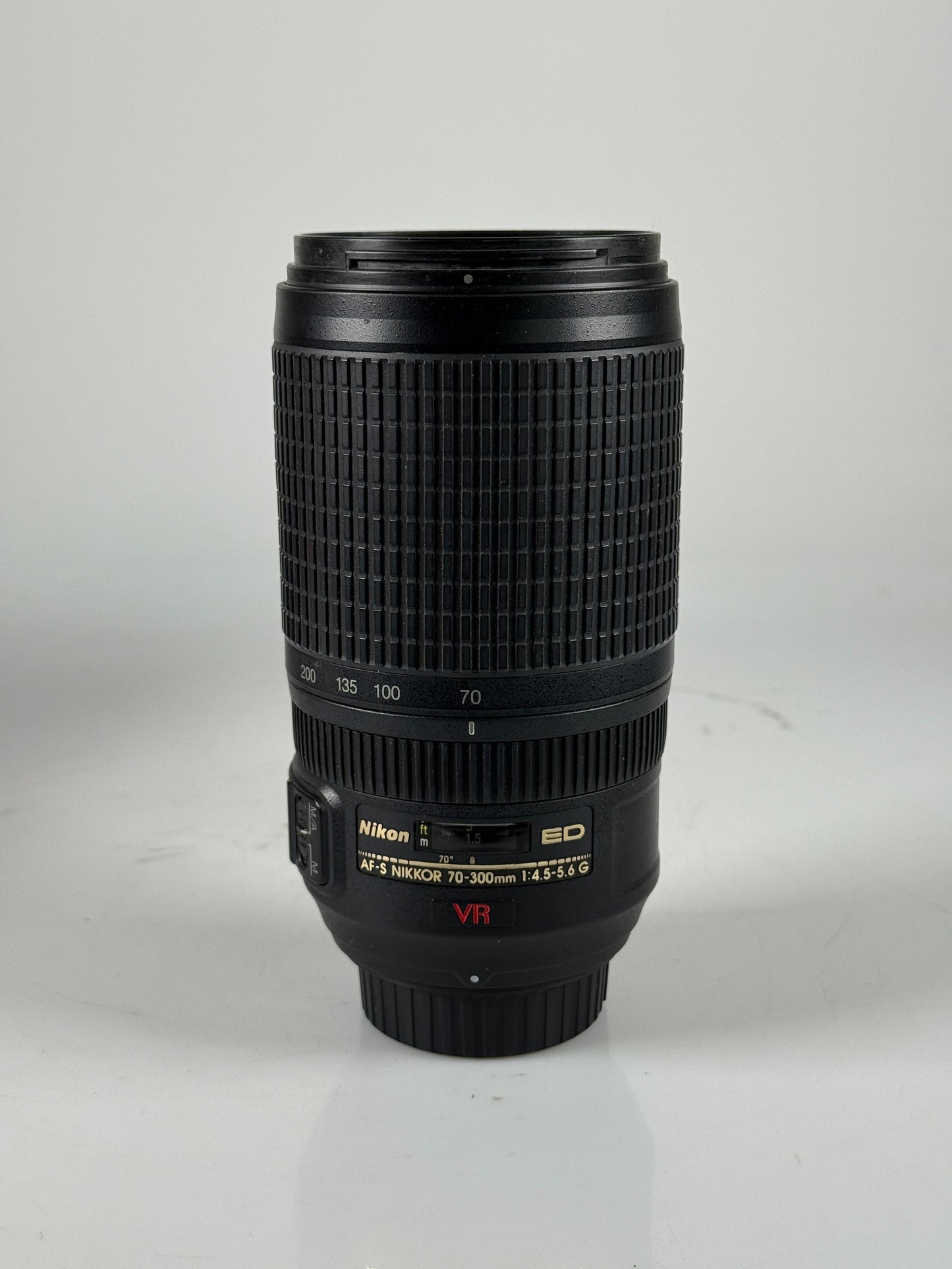 Nikon Nikkor AF-S 70-300mm f4.5-5.6 G ED VR IF Lens AFS