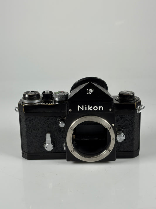 Nikon F Black body prism eye level finder 35mm film camera