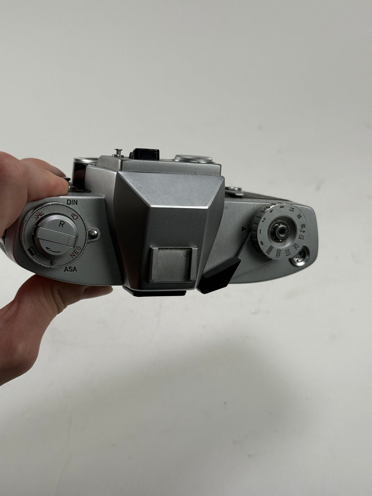 Leicaflex SL Chrome Body 35mm film camera