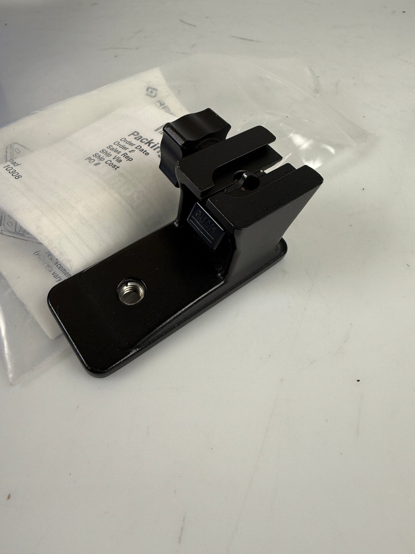 Nikon Original Lens Tripod Foot for Nikon 70-200mm f/2.8