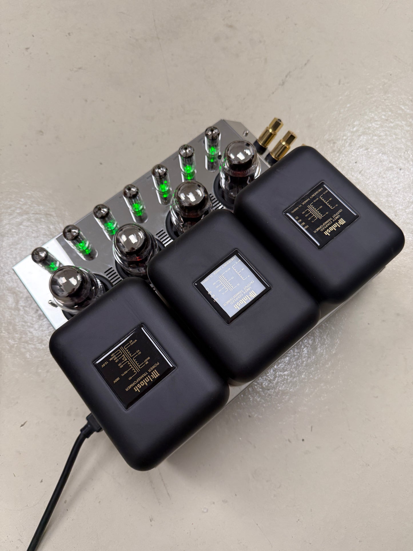 McIntosh MC275 MK VI stereo tube amplifier