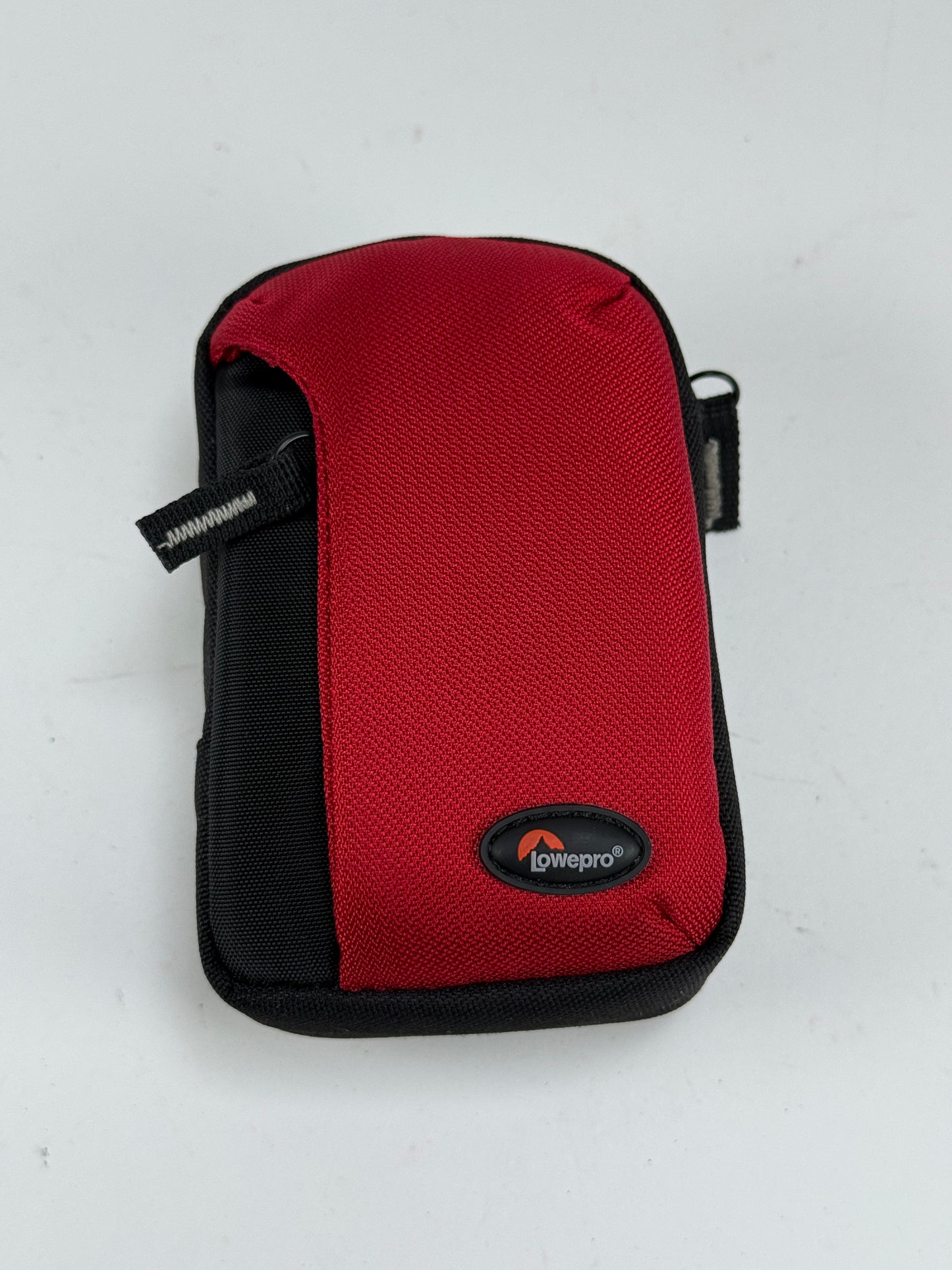 Lowepro Lightweight and Protective Point & Shoot Camera Case Red
