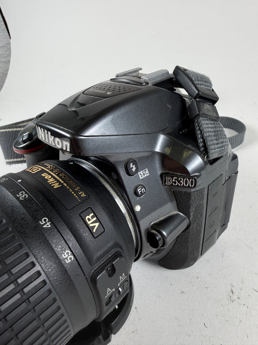 Nikon D5300 24.2MP DSLR Camera with 18-55mm VR Lens Grey Silver