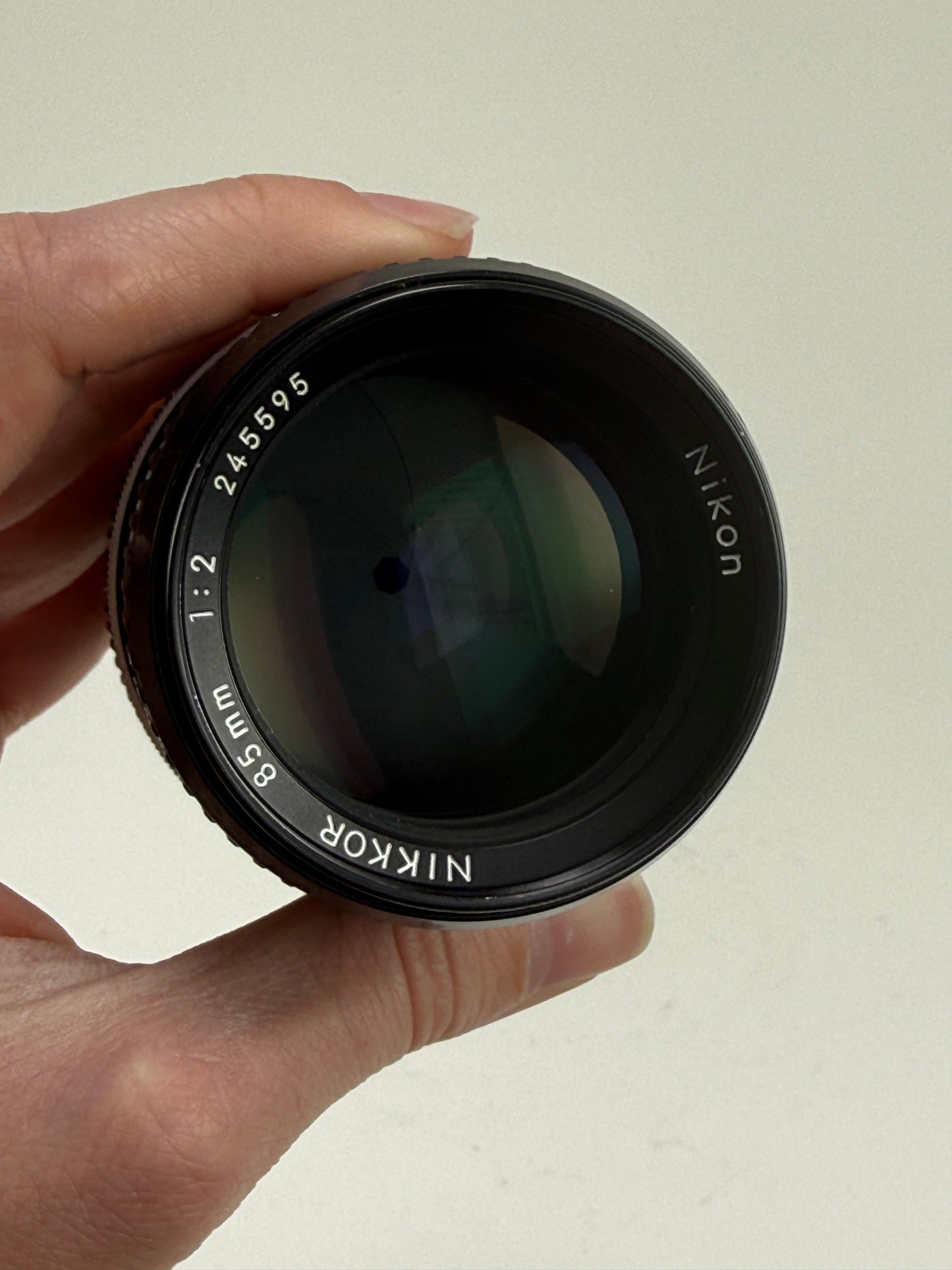NIKON AI NIKKOR 85mm f2 Portrait MF Prime Camera Lens