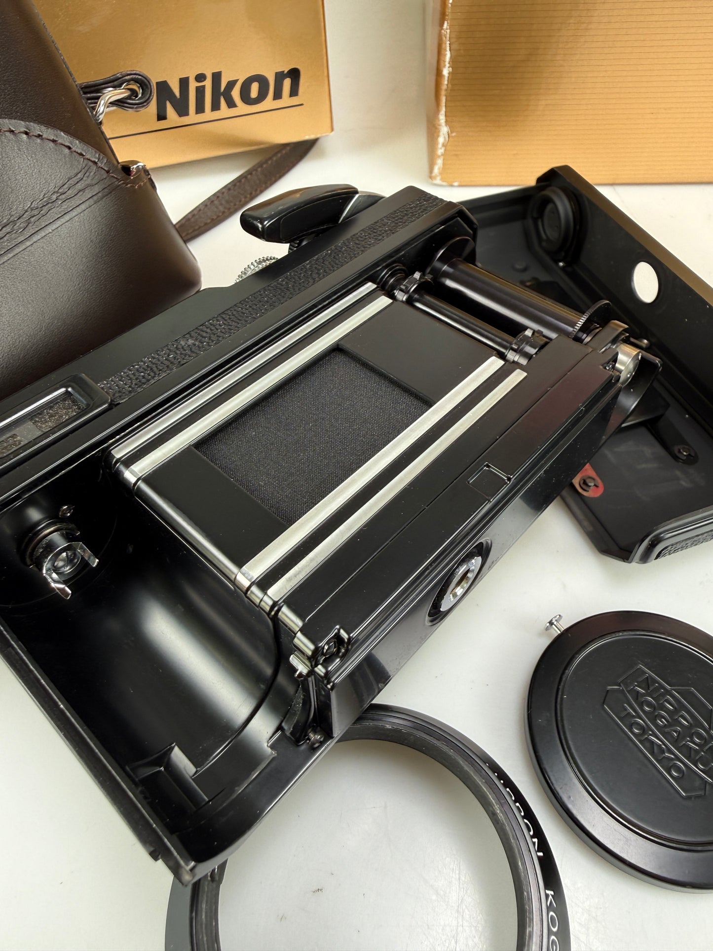 Nikon SP Limited Edition Black Body w/ 3.5cm 35mm f1.8 lens kit