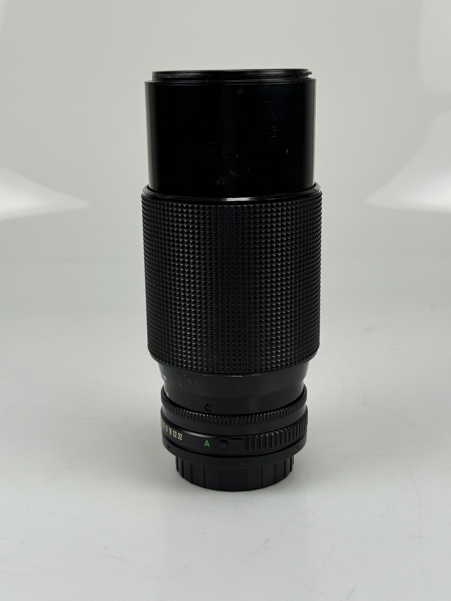 Canon New FD NFD 70-210mm F4 MF Zoom Lens
