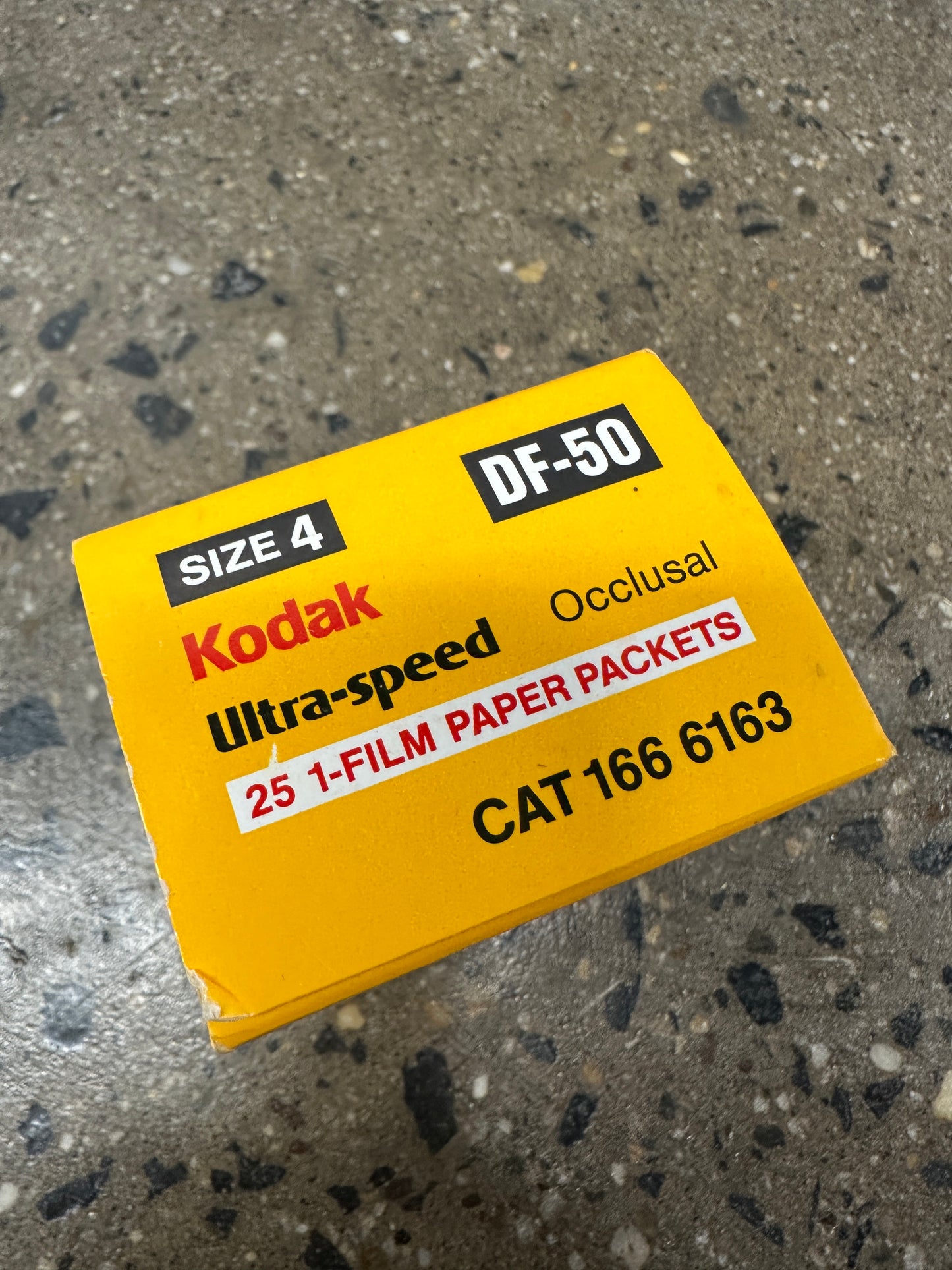 Kodak Dental Film Ultra Speed DF-50 Size 4 25 1- Film Packets Occlusal